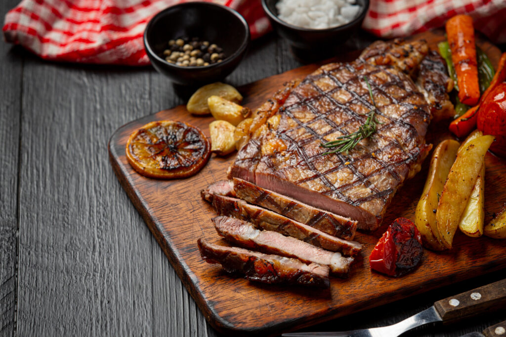 Aplicativos para churrasco ajudam a planejar e preparar a carne perfeita